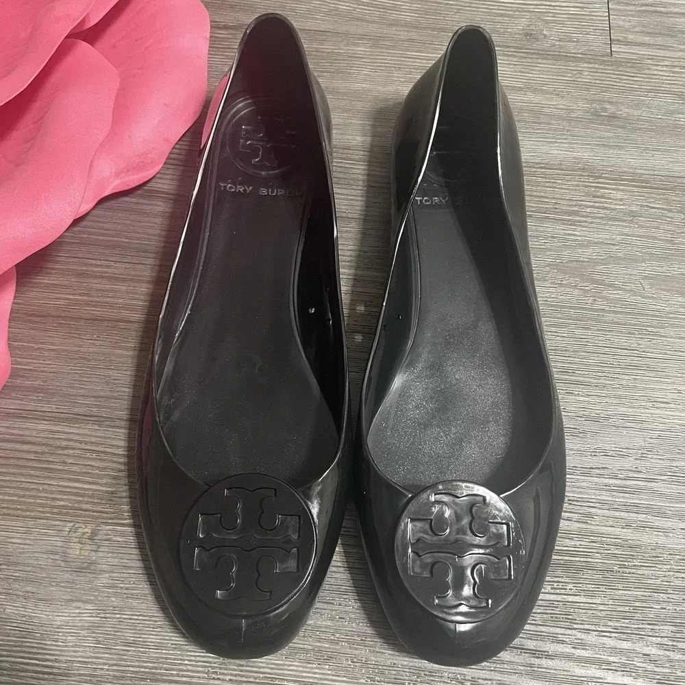 TORY BURCH Sz 10 Jelly Reva Ballet Flats Black Rubber Logo Shoes Travel Resort